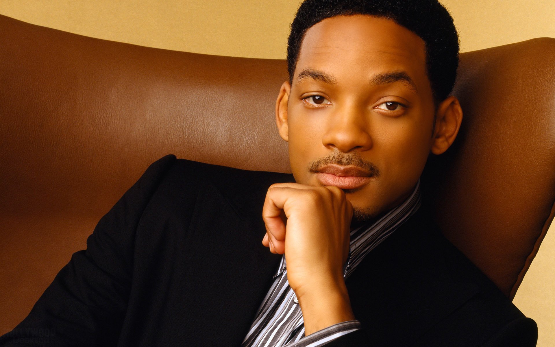 acteur fauteuil will moustache smith portrait acteurs regard yeux visage will smith