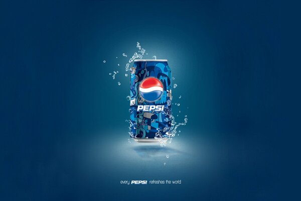 Una lata de Pepsi sobre un fondo azul