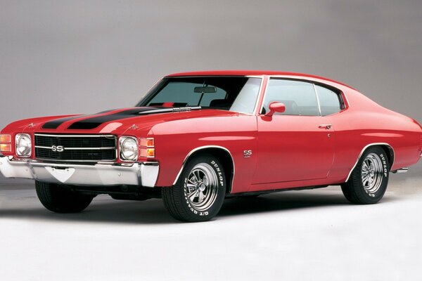 Clásico rojo Chevrolet Chevelle ss 1971