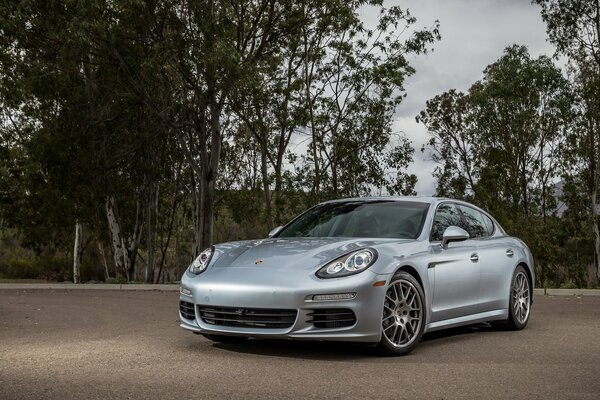 Silver Porsche on the lechnaya road