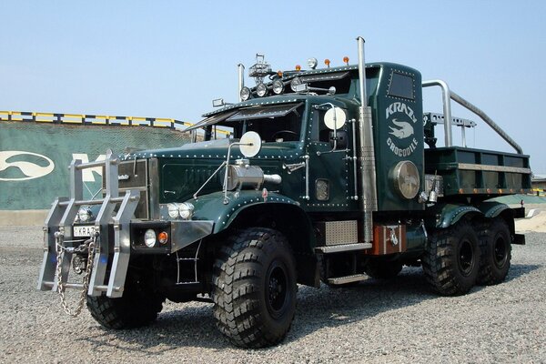 Camion bien assemblage très cool