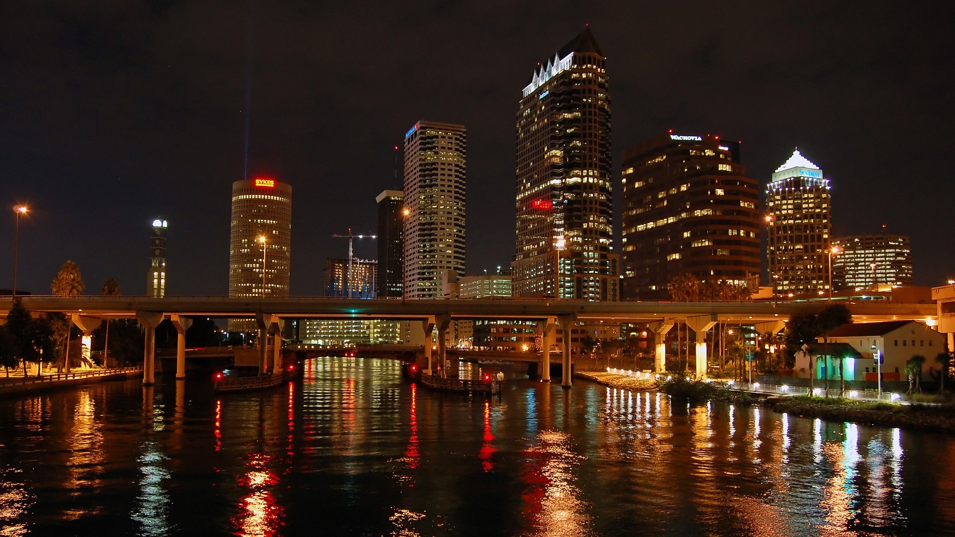 gulf pier night