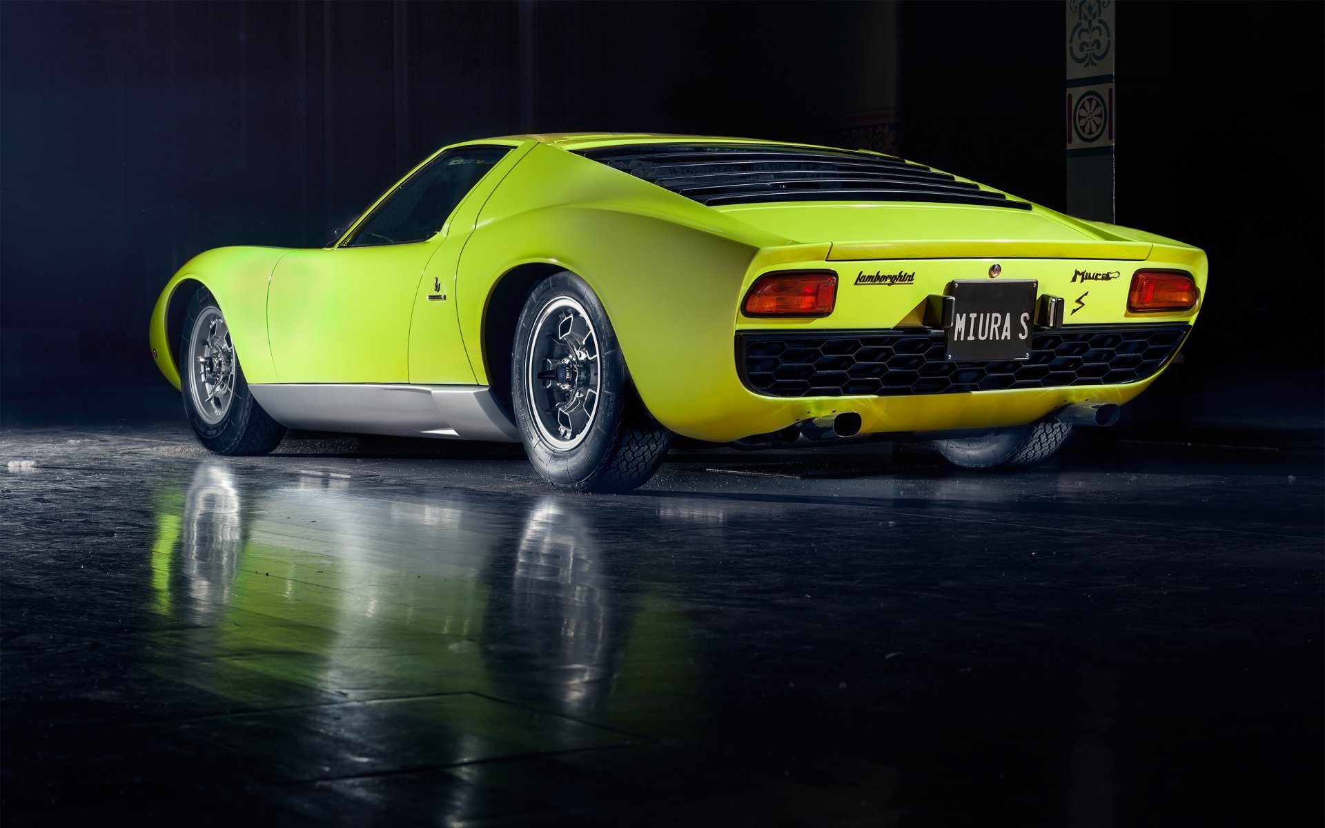 lamborghini miura vintage classic supercar