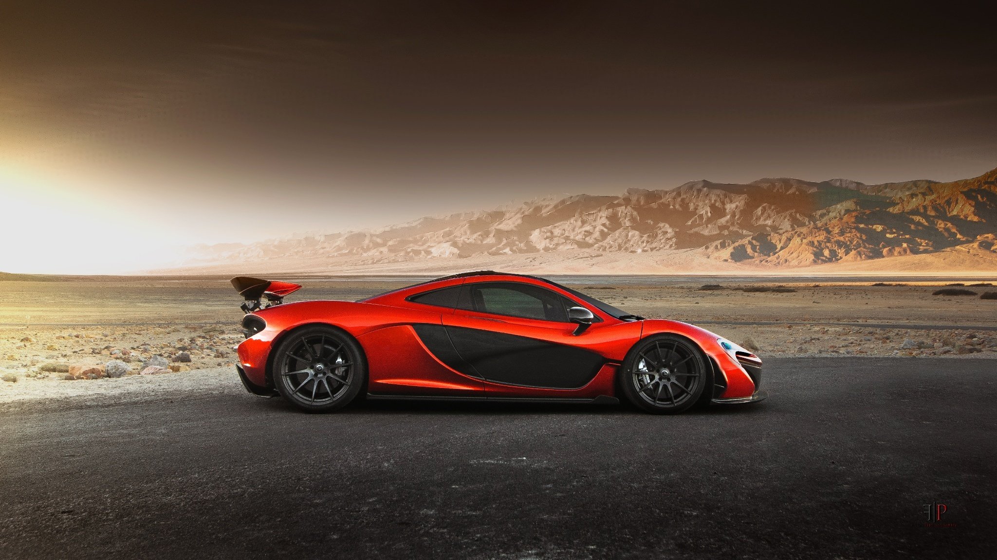 mclaren p1 exotisch hypercar hybrid orange supercar vulkan tod tal sand seite