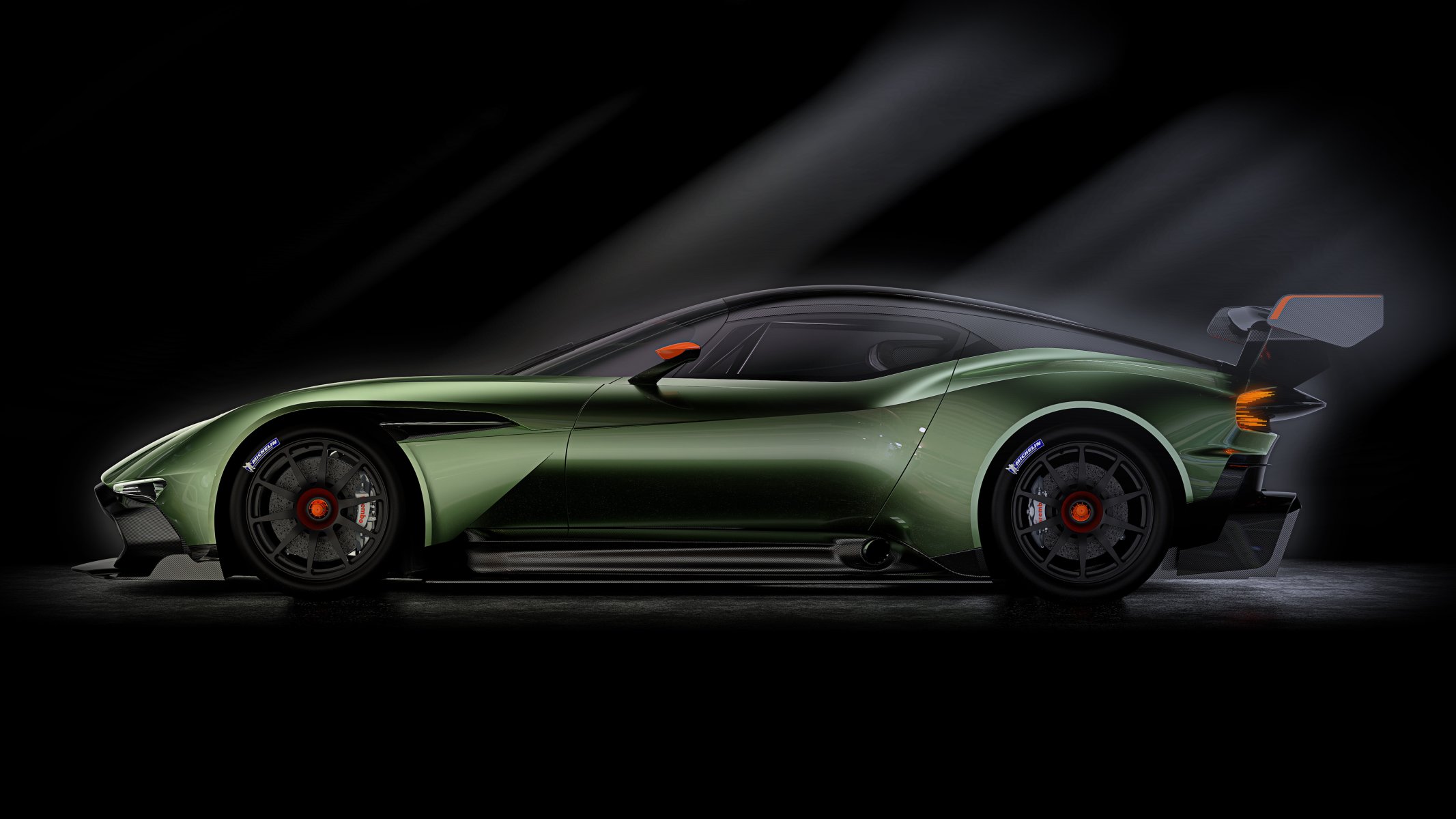 2015 aston martin vulcano aston martin lato