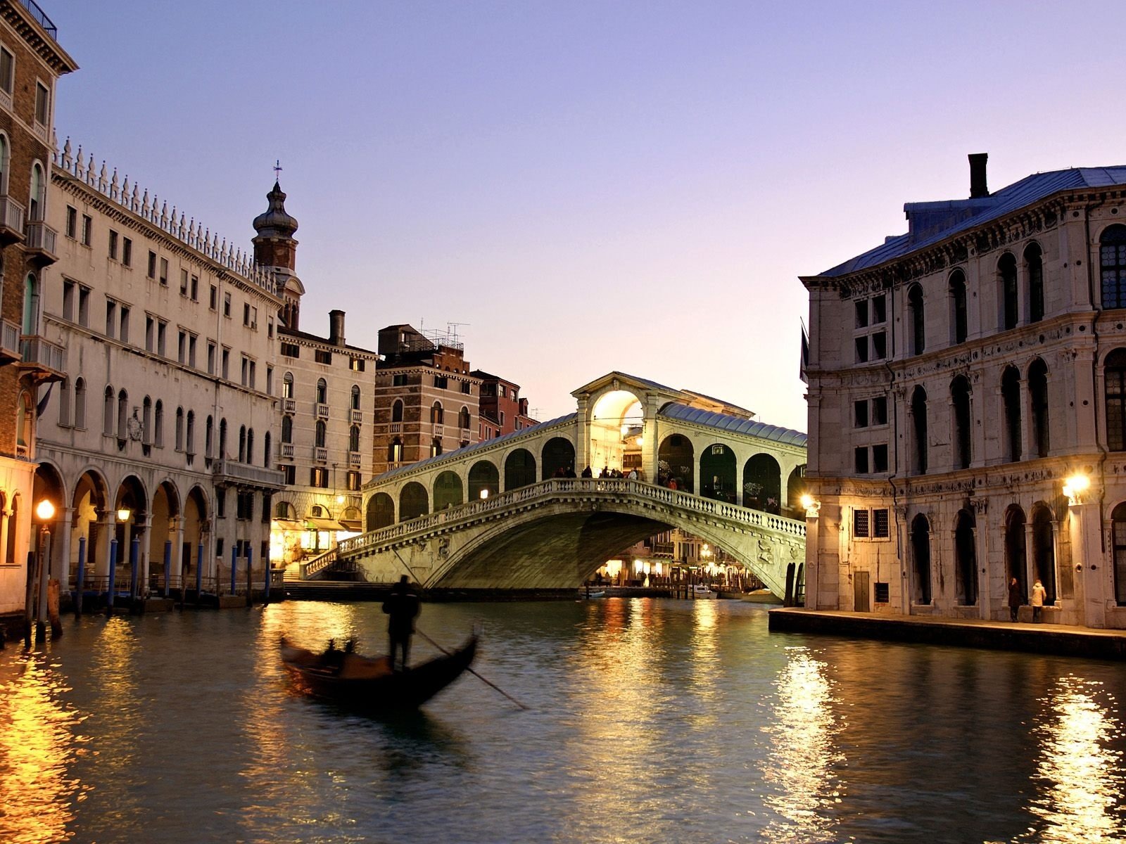 italia venezia ponte città acqua sfondo new york corona gondola architettura riflessione arco cupola edifici luci della città