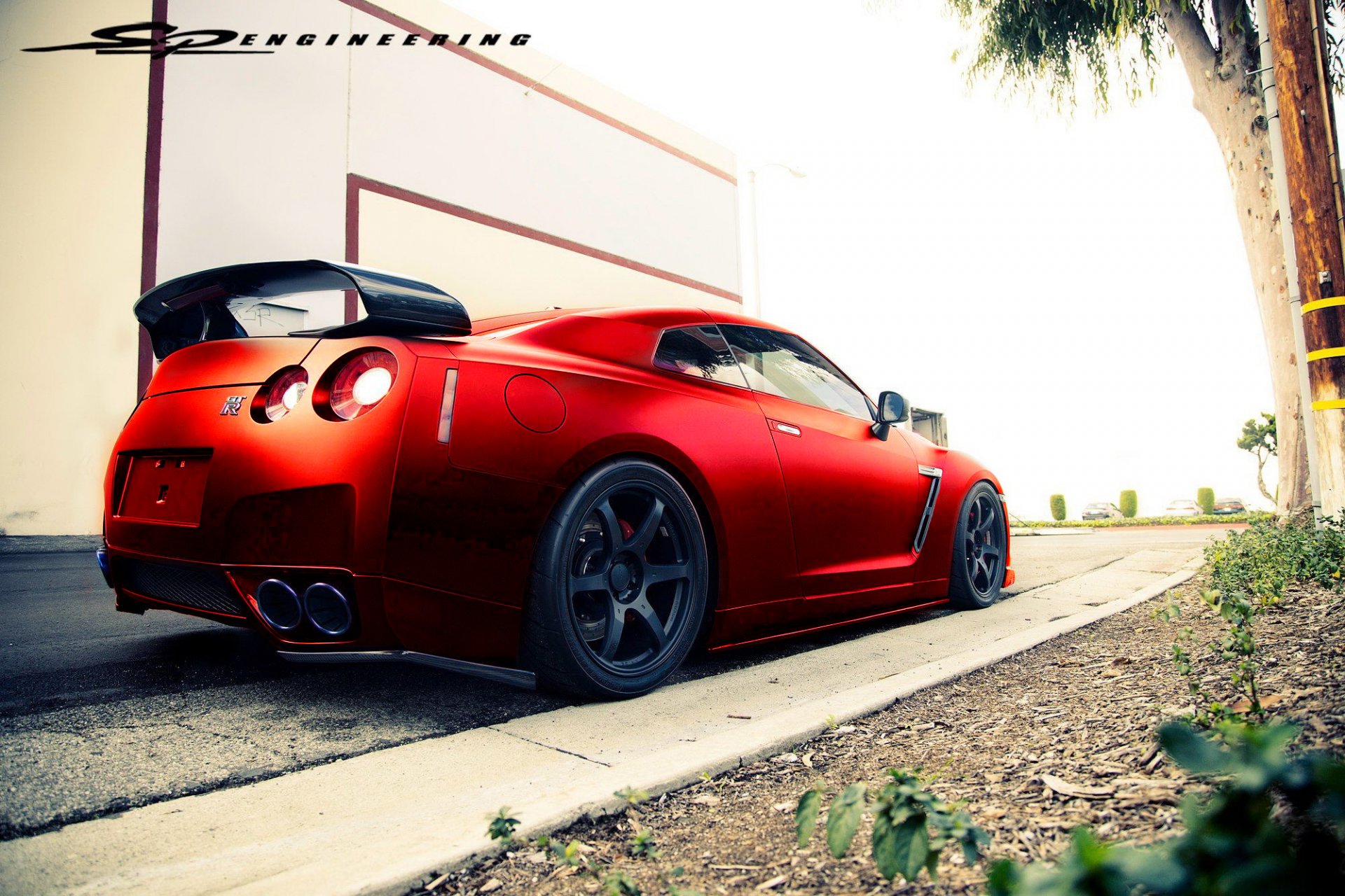 nissan gt-r mate