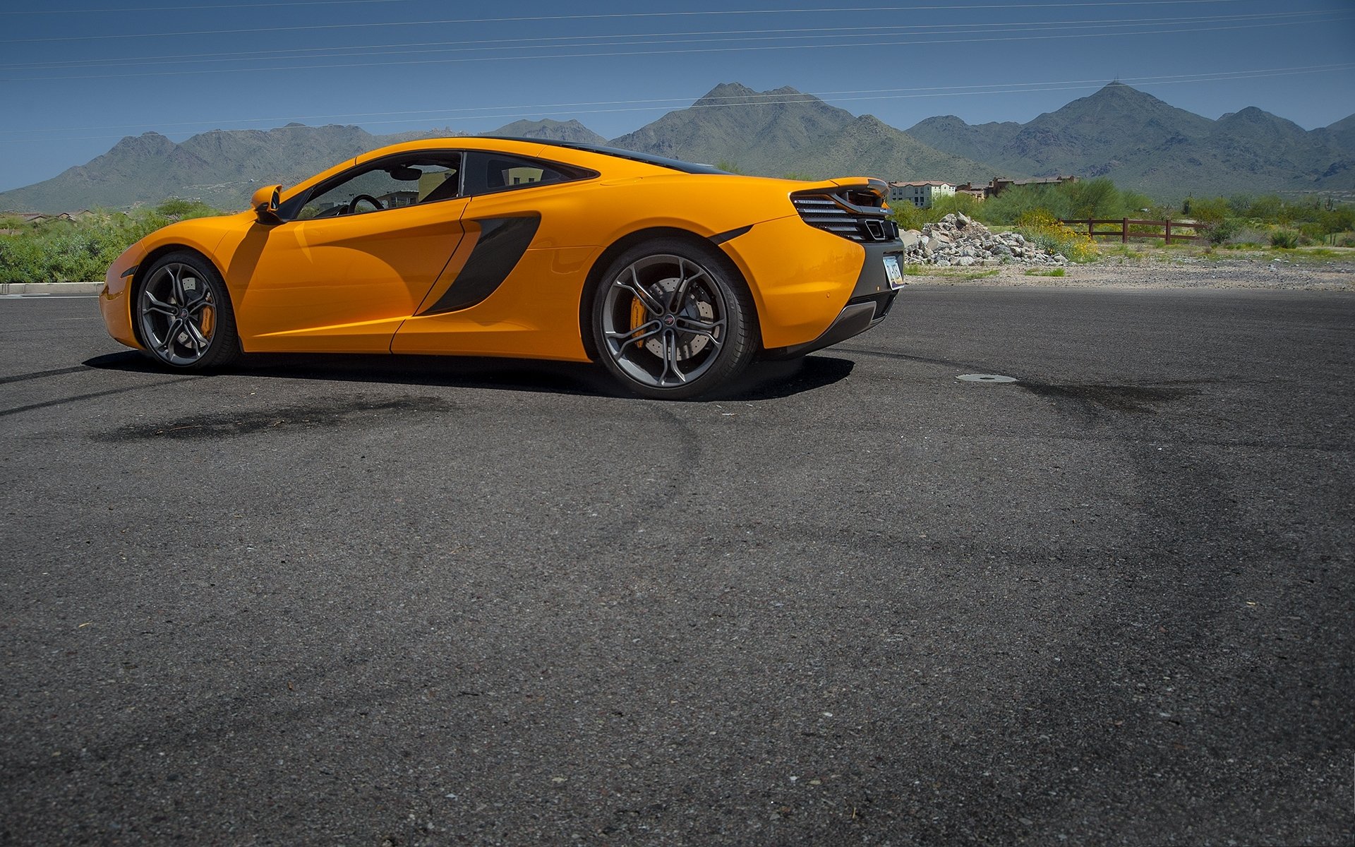 mclaren mp4-12c orange maelaren sky mountain