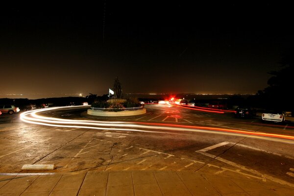 Camino nocturno camino del coche