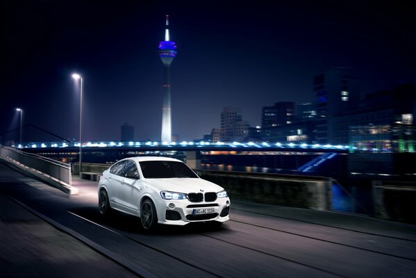 BMW x4 as на скорости в Германии