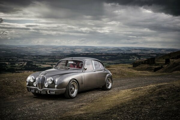 Photo of a grey jaguar car