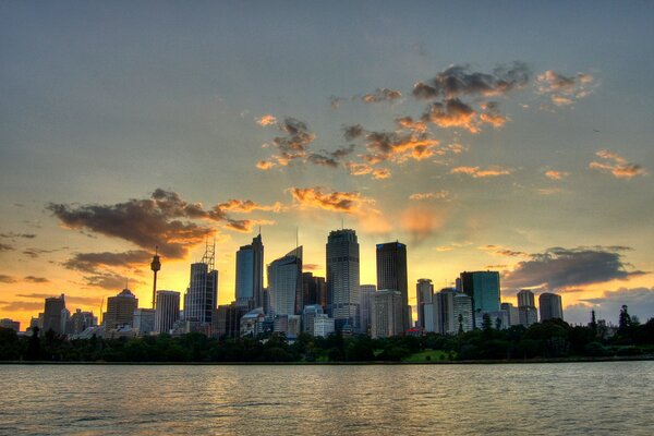 Amanecer en la gran ciudad