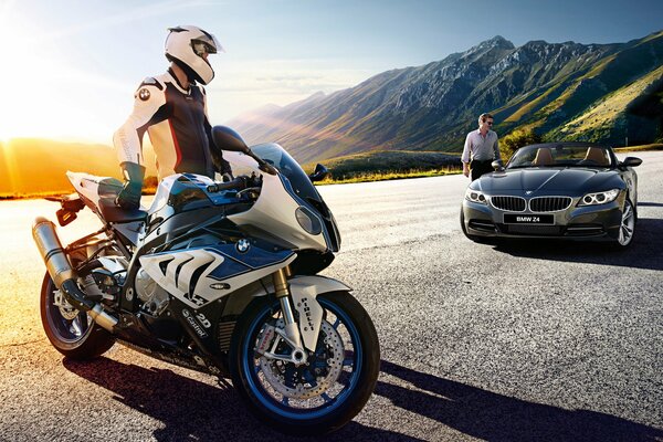 Motocykl i samochód BMW