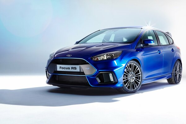 2015 Ford Focus Rs in blue