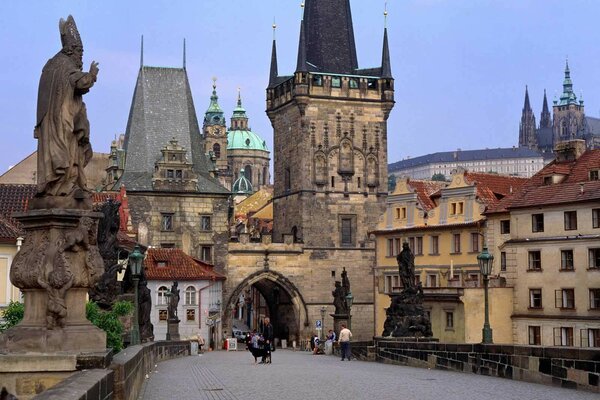 Pont Charles médiéval à Prague