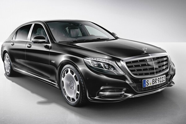 Mercedes Maybach S600 nur für echte Männer