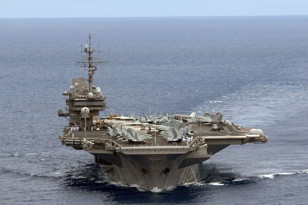 US aircraft carrier on a sea voyage