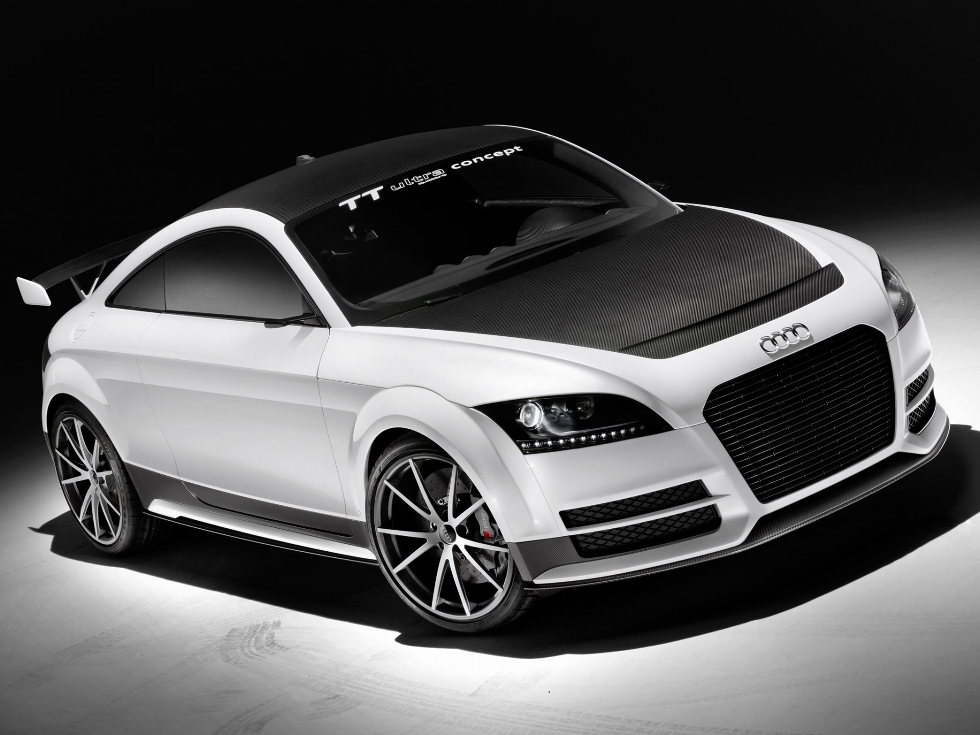 audi tt ultra quattro concepto frente coche fondo de pantalla