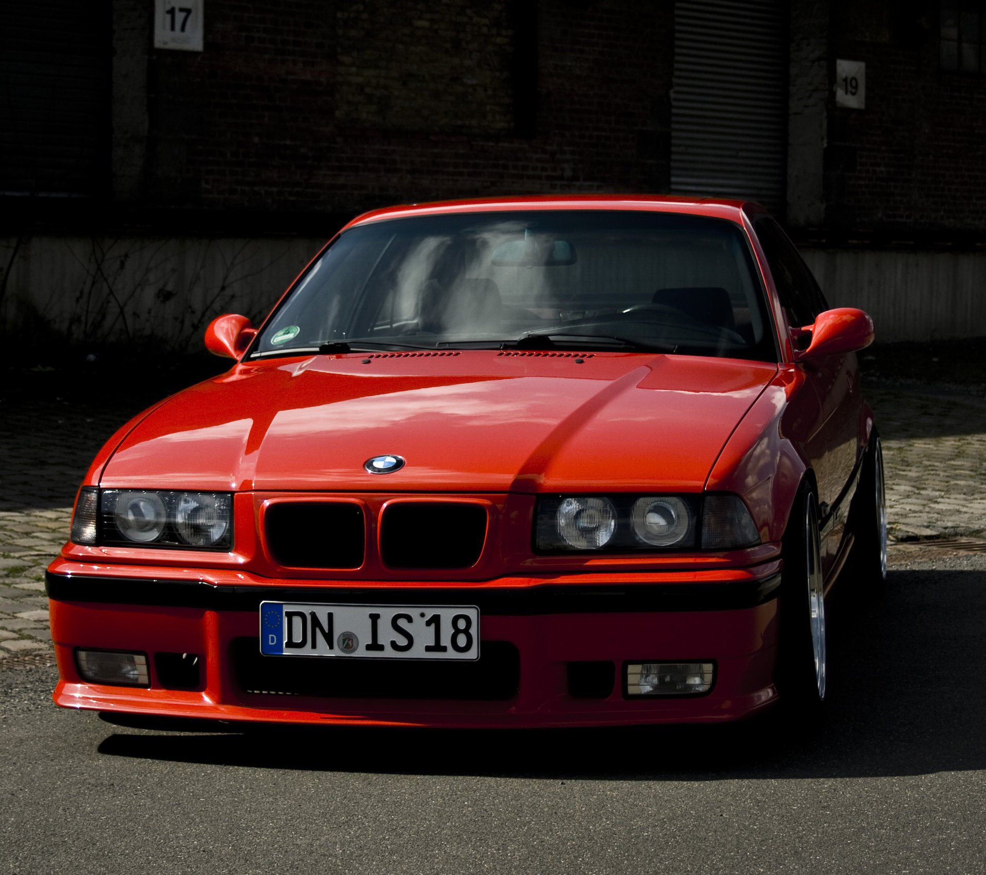 bmw e36 m3 serie 3 bmw troika coupé rosso auto sportiva baviera germania autovetture automobili auto trasporti auto rossa veicoli