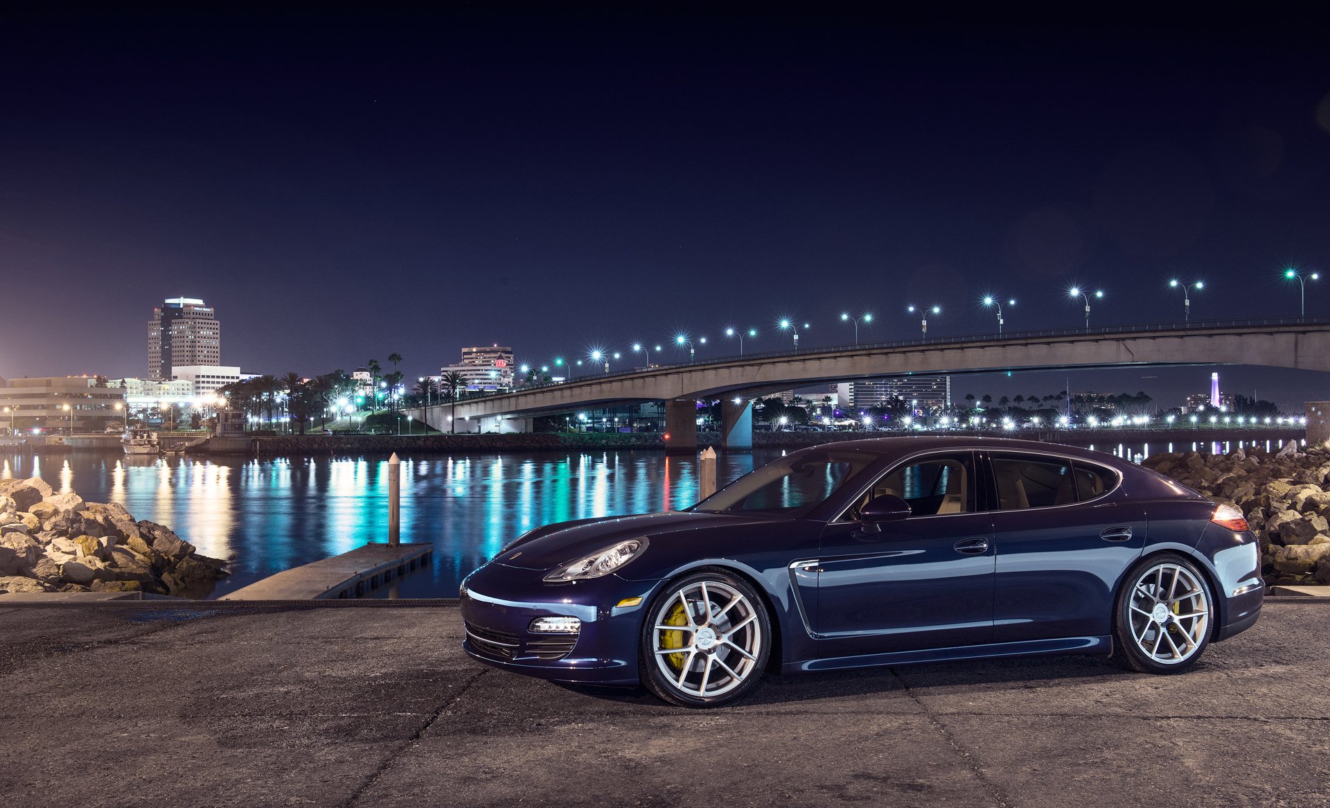 porsche panamera s blue porsche panamera city bridge night light