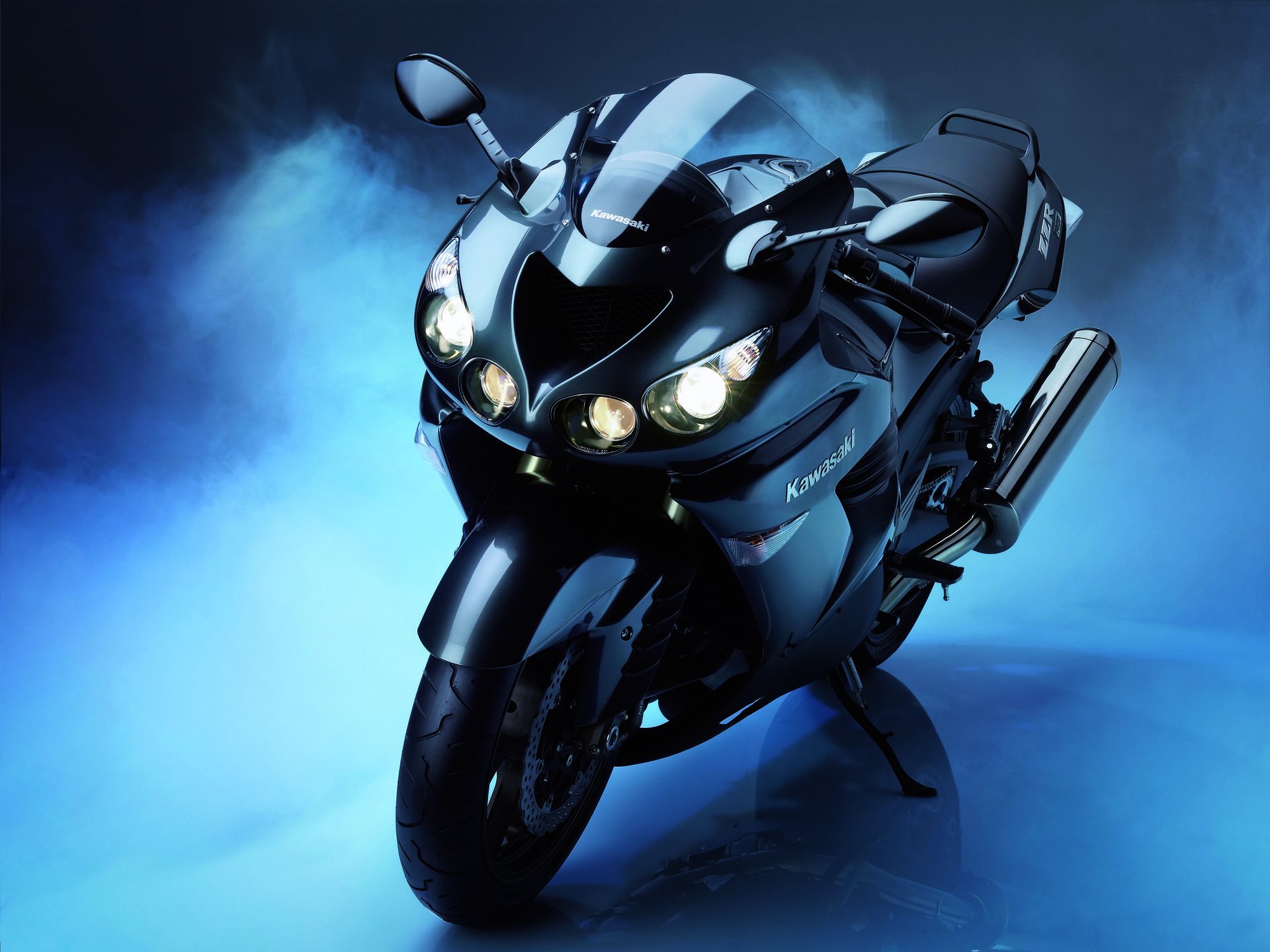 kawasaki zzr-1400 zzr ninja спортбайк мотоцикл мото кавасаки ниндзя дизайн фото фары дым мотобайк hi-tech байк мототранспорт