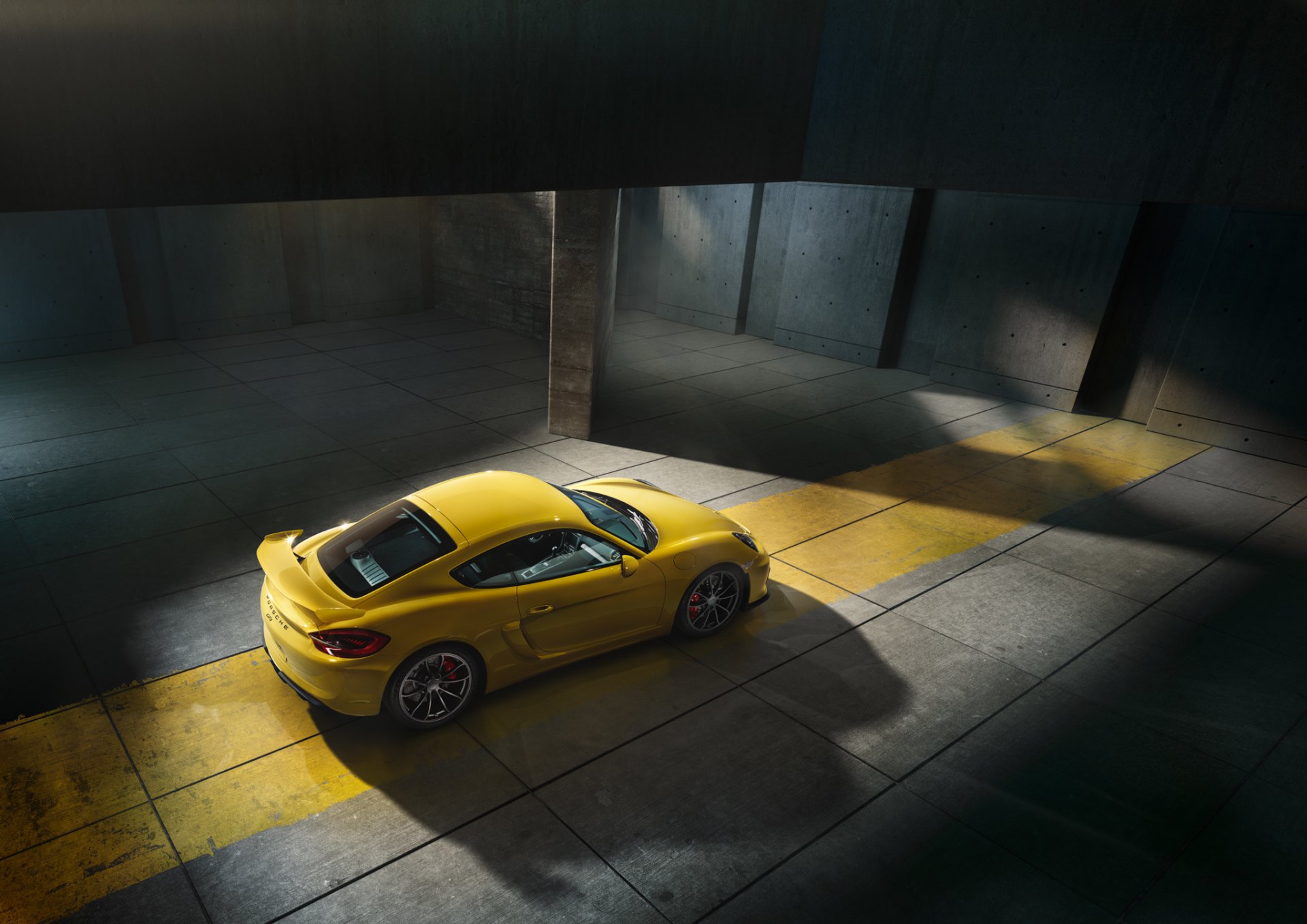 porsche cayman gt4 2015 amarillo superdeportivo aparcamiento vista superior