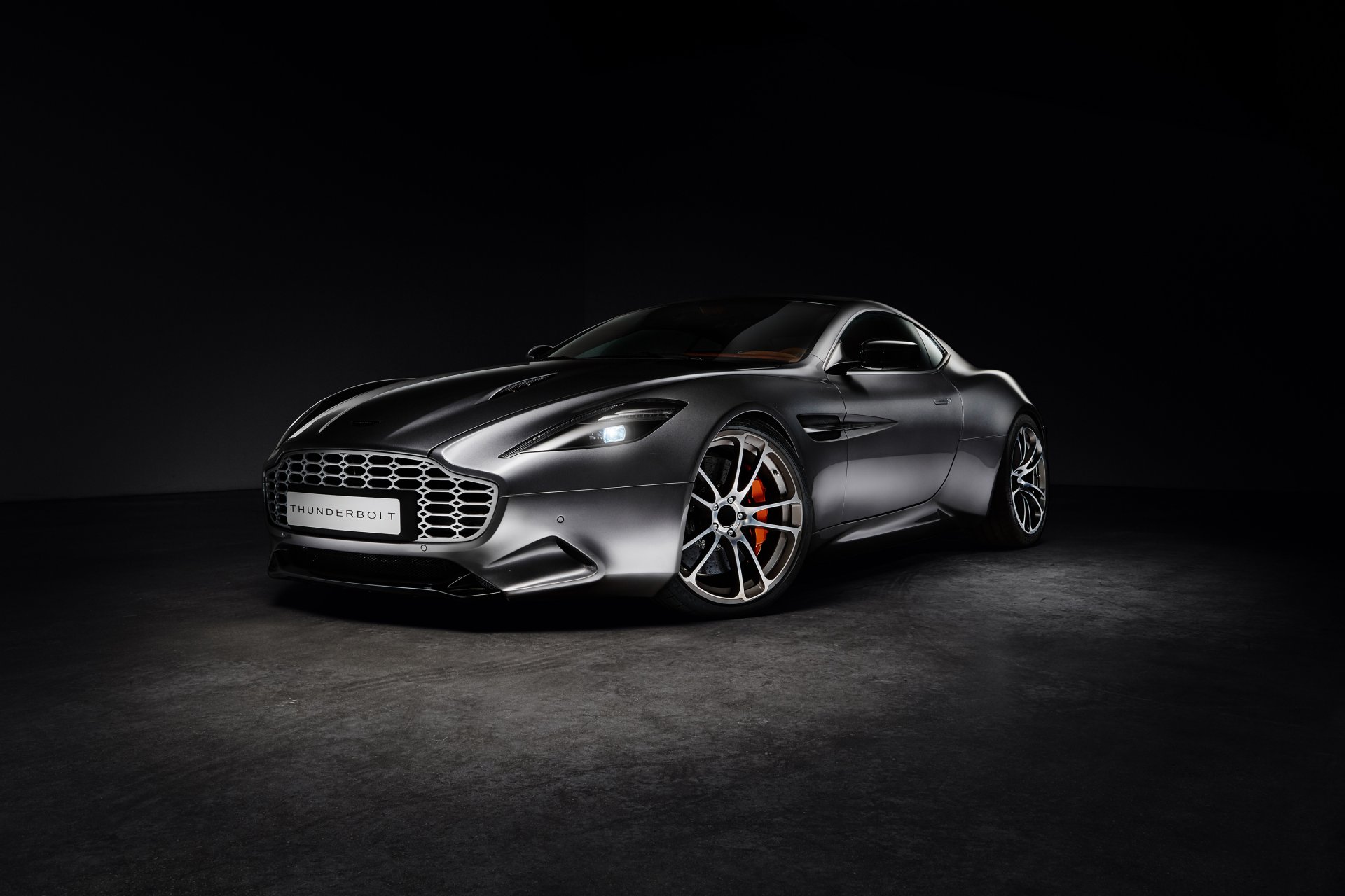 2015 г. галпин aston martin thunderbolt астон мартин