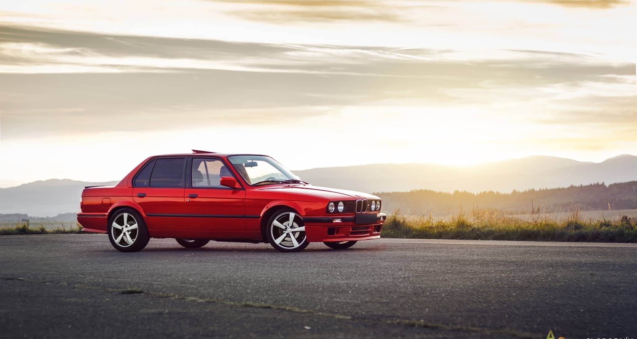 bmw e30 м3 красные солнце закат