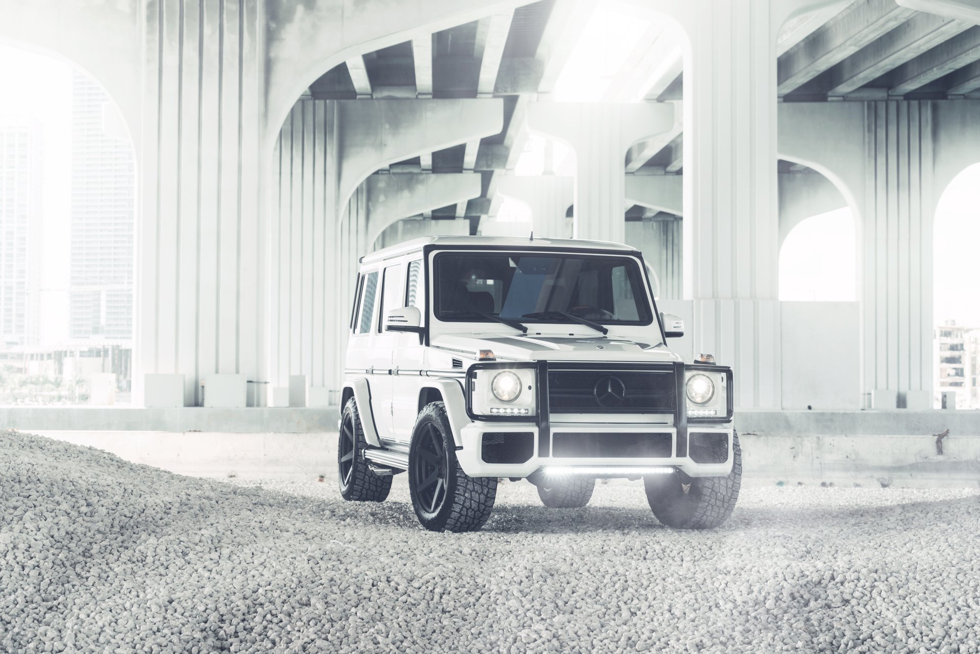 mercedes-benz g-klasse g55 w463 blanco frente