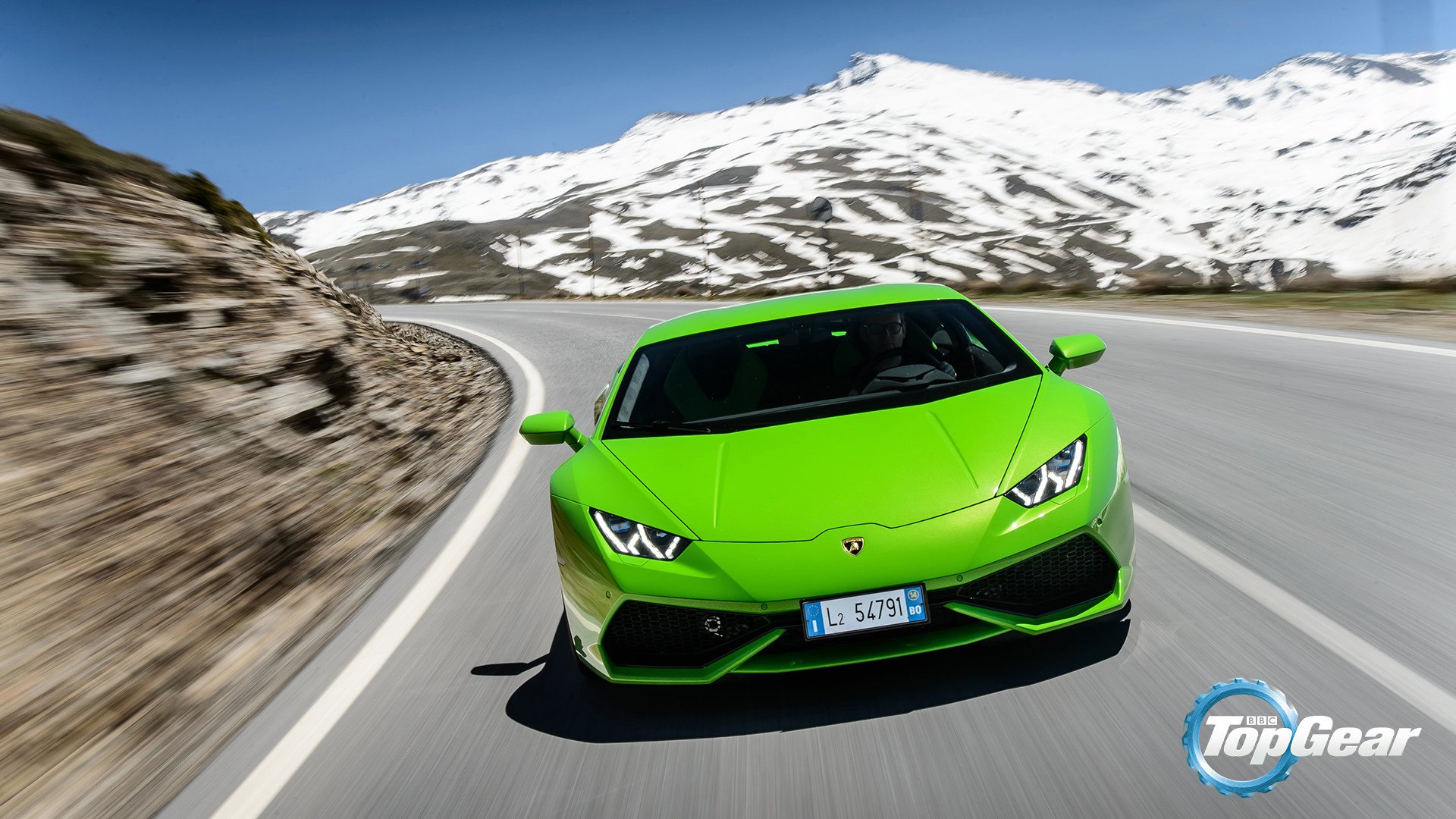 lamborghini urakan lp610-4 superdeportivo frente verde carretera de montaña top gear