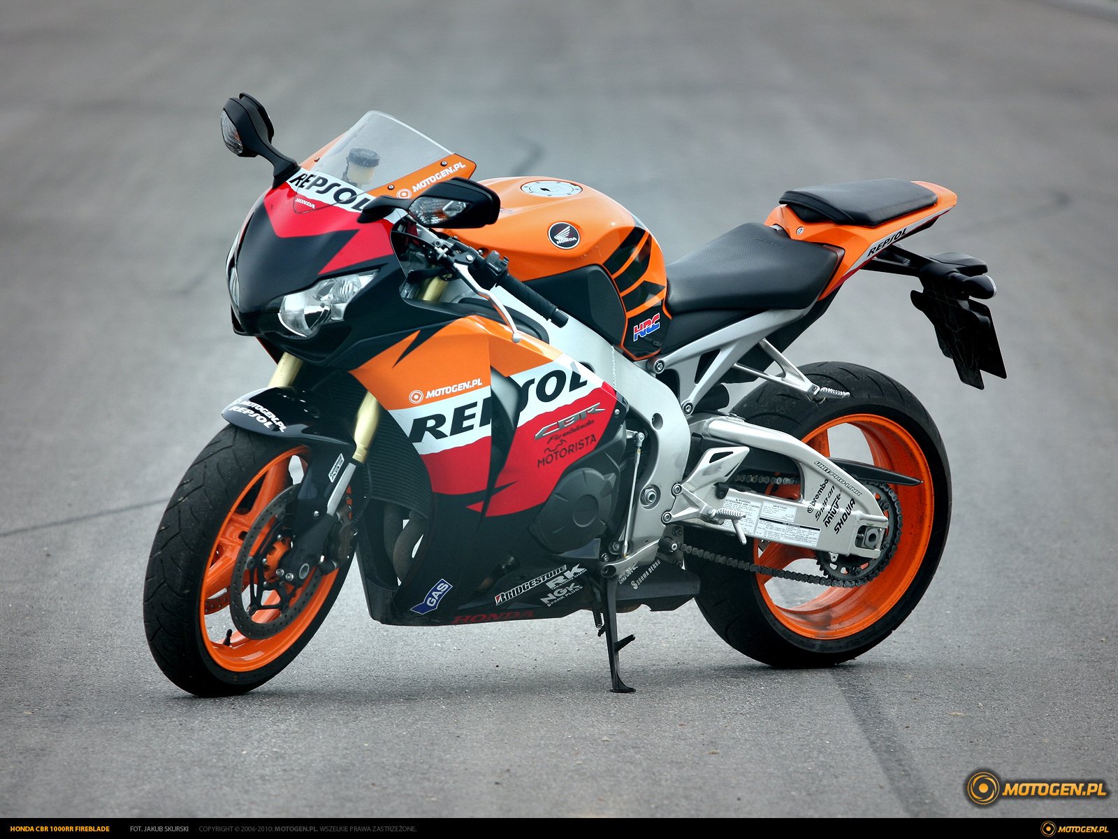 honda cbr1000 fireblade repsol honda fireblade sportbike moto moto moto hi-tech bici veicoli a motore