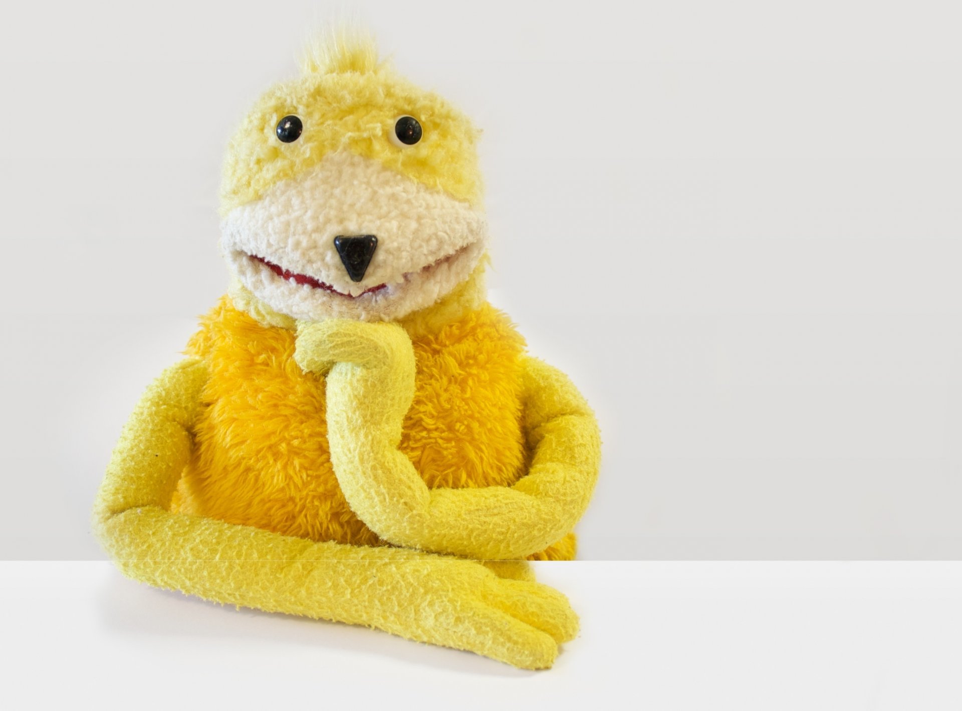 jouet jaune effrayant musique culture cool flat eric flat eric flat beat héros personnage style positif drôle jouets