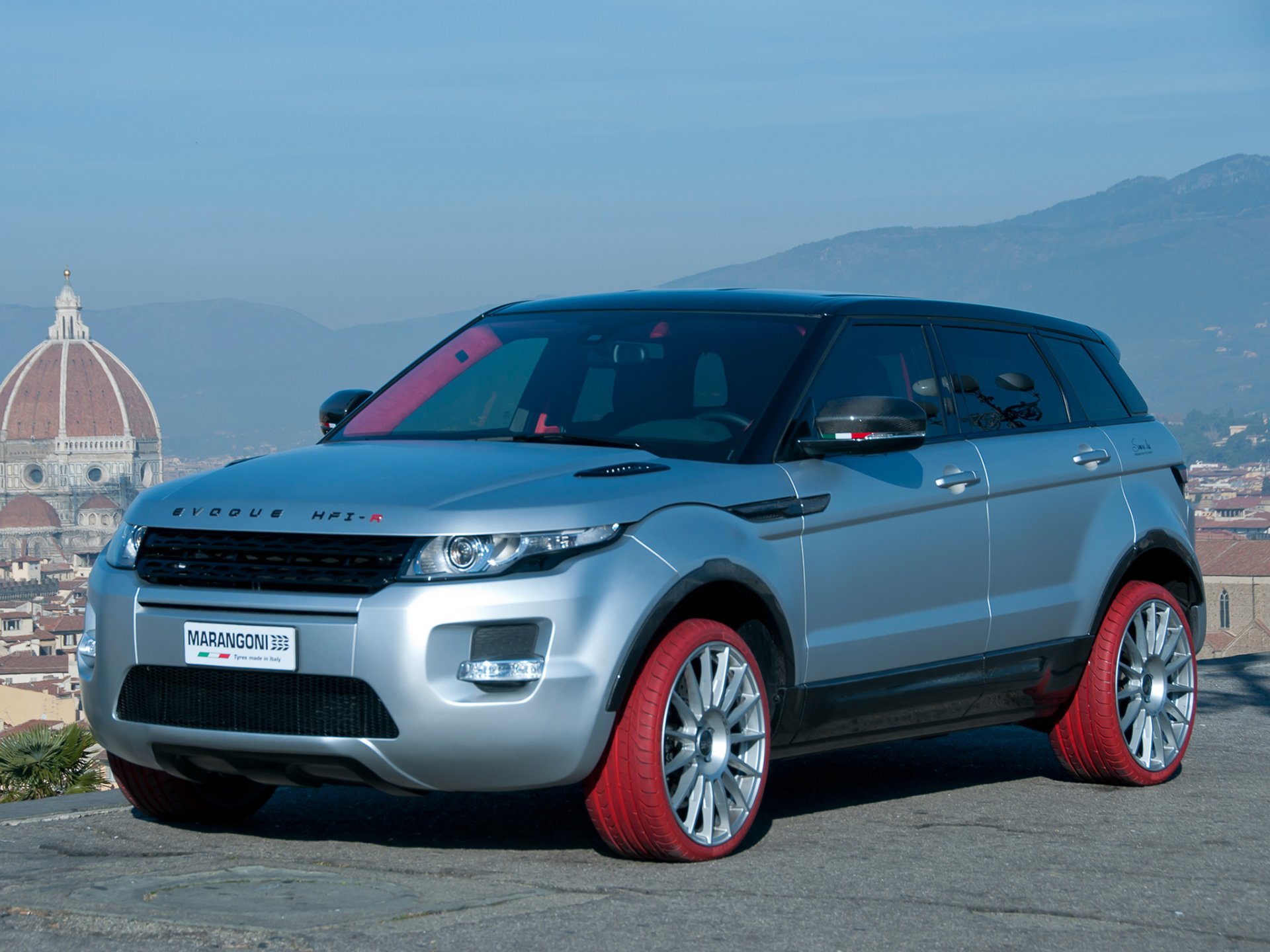 marangoni land rover range rover evoque stv-r marangoni tuning pneus de couleur rouge