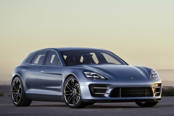 The Porsche panamera is the sports car of your dreams