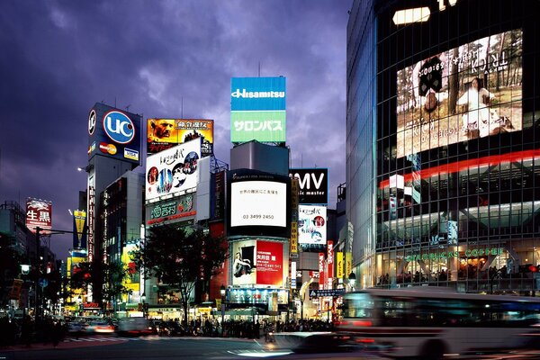 In the evening, the Japanese quarter looks like a festive city