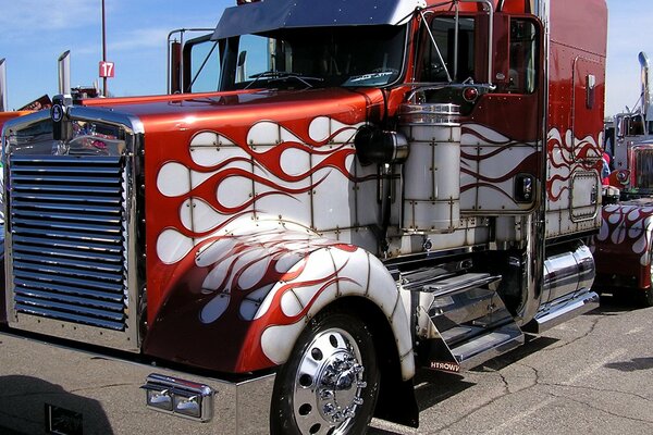 Tracteur dans la couleur originale dans la perspective