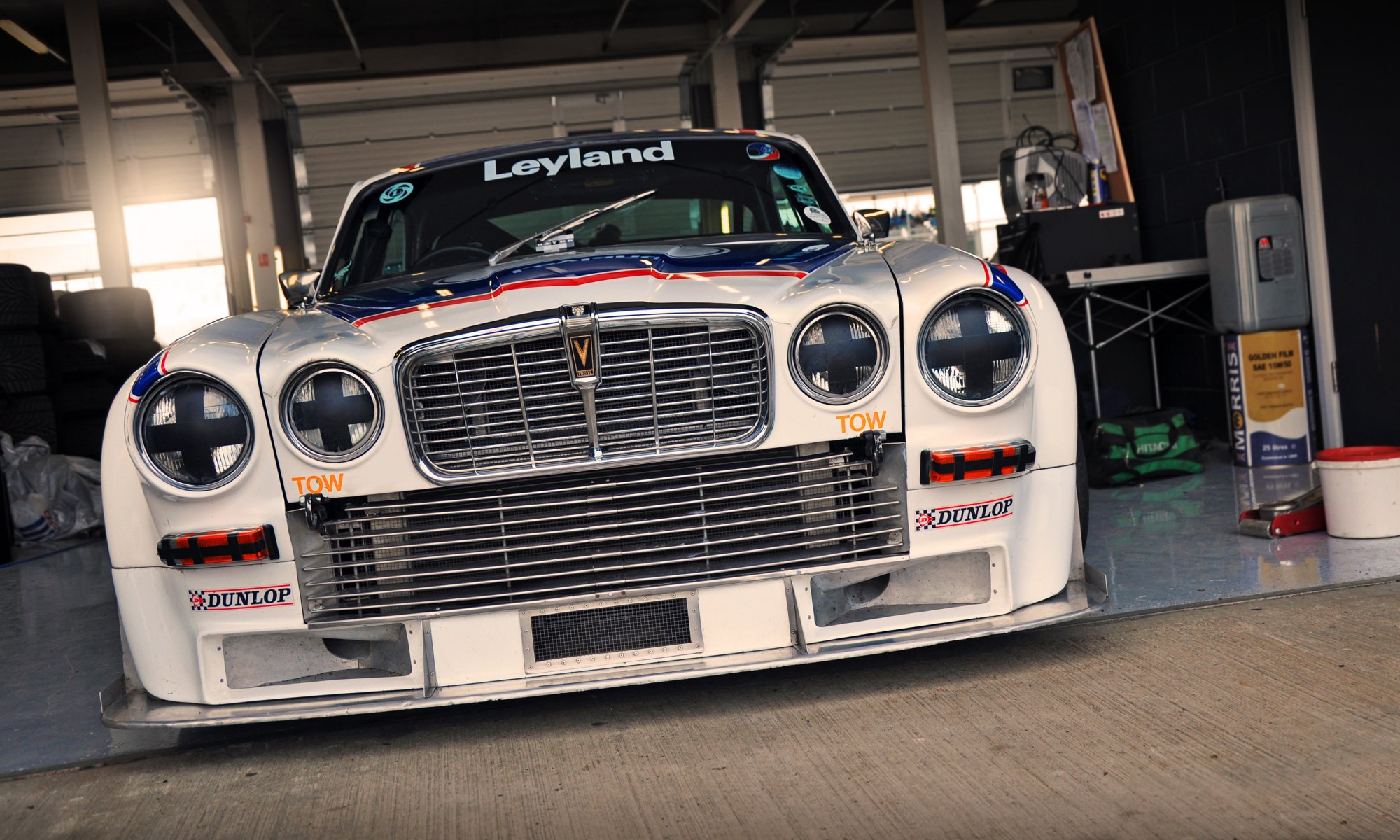 jaguar xj12c white racing front jaguar front