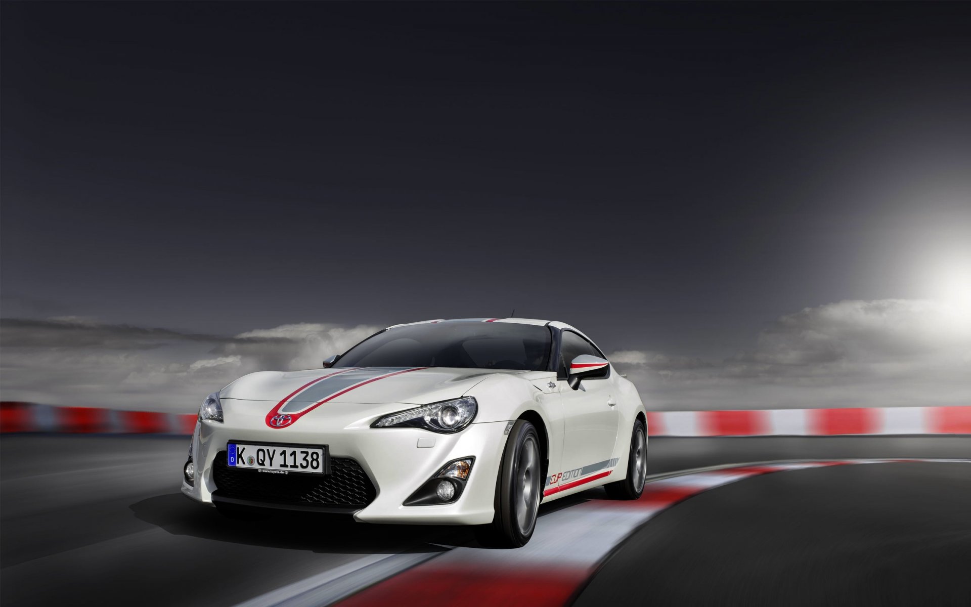 toyota gt 86 gt86 coupe edition auto phare avant capot