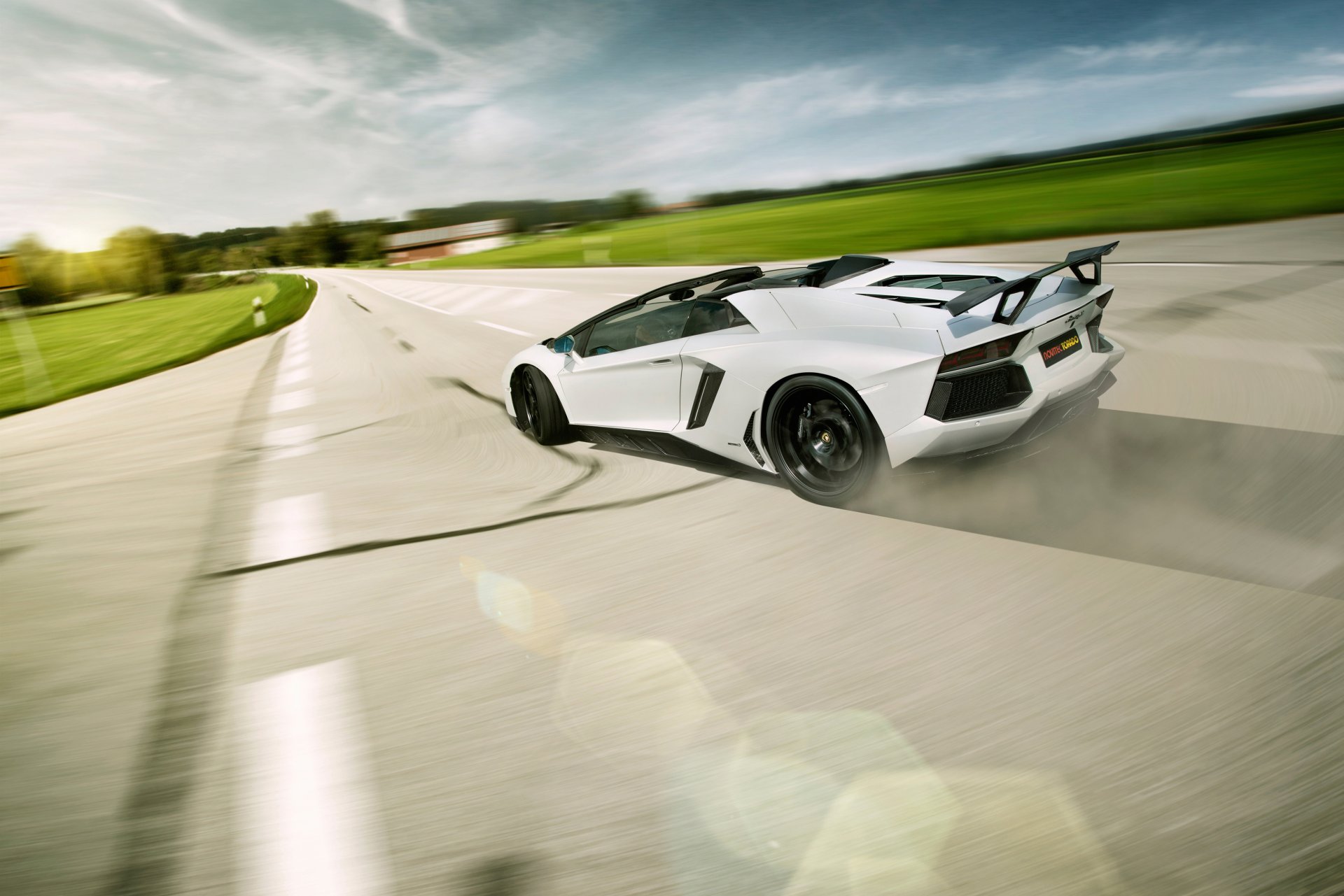 lamborghini aventador lp700-4 roadster lb834 novitec torado trasero carretillas elevadoras