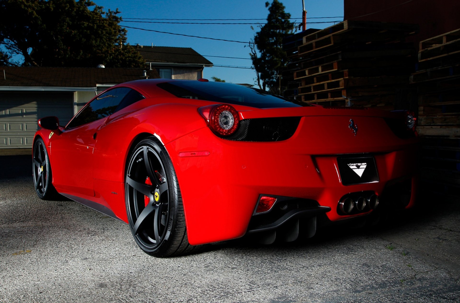 ferrari 458 italia rojos ferrari italia rojo trasero cielo árboles crepúsculo