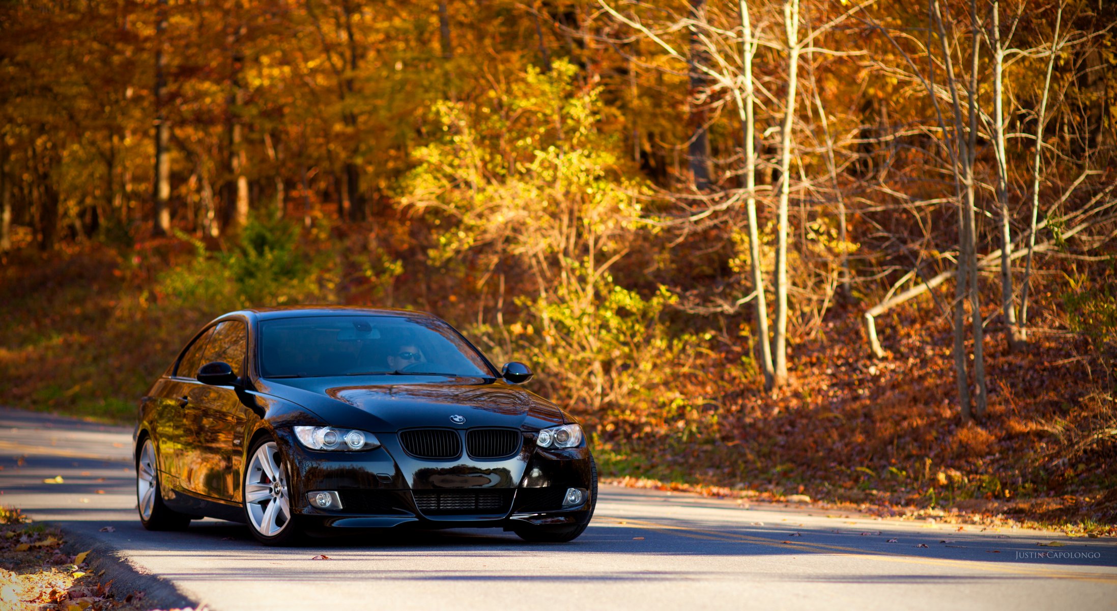 bmw e92 bmw tuning negro otoño hojas carretera