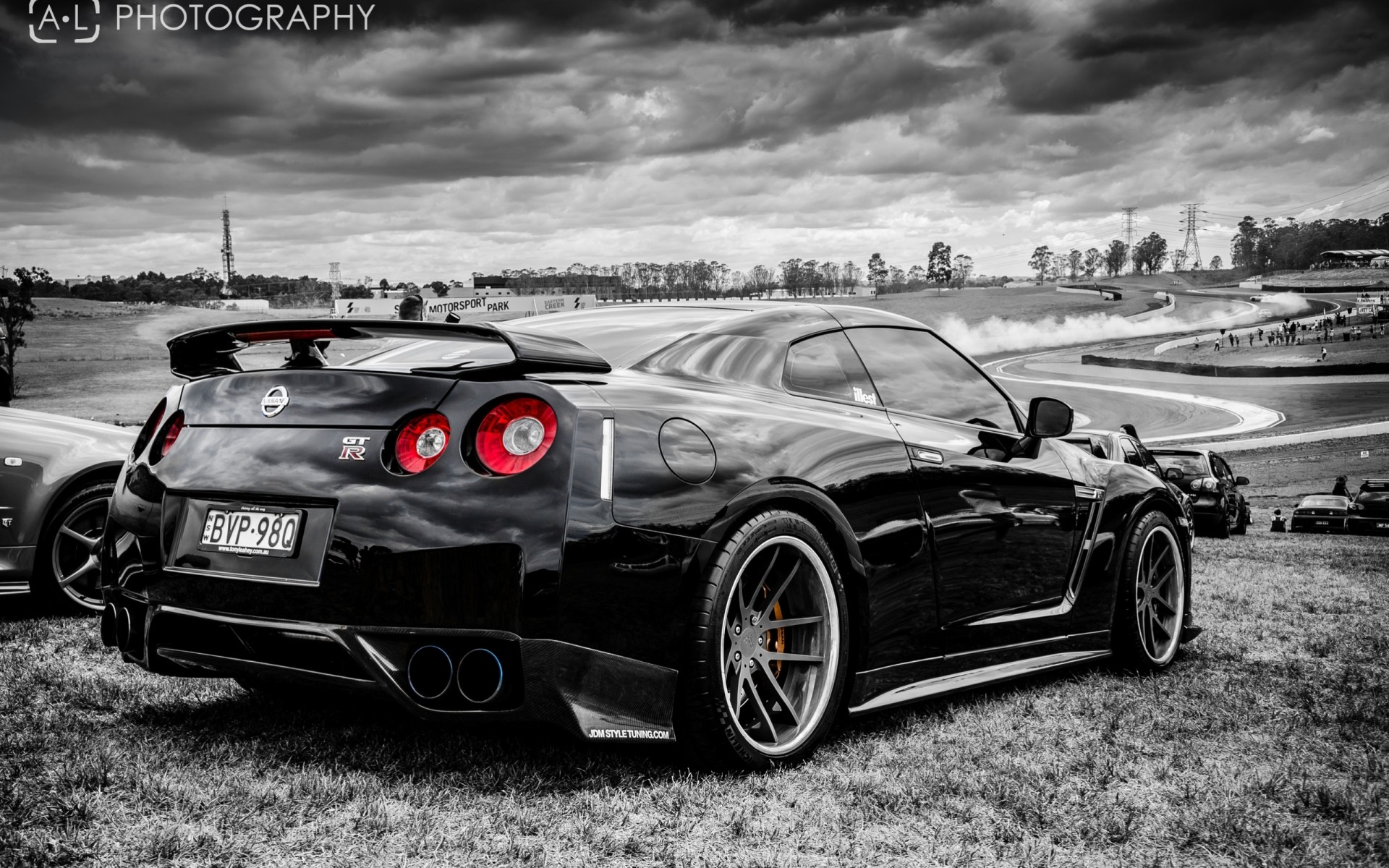 r35 nissan skyline noir et blanc noir nissan gt-r