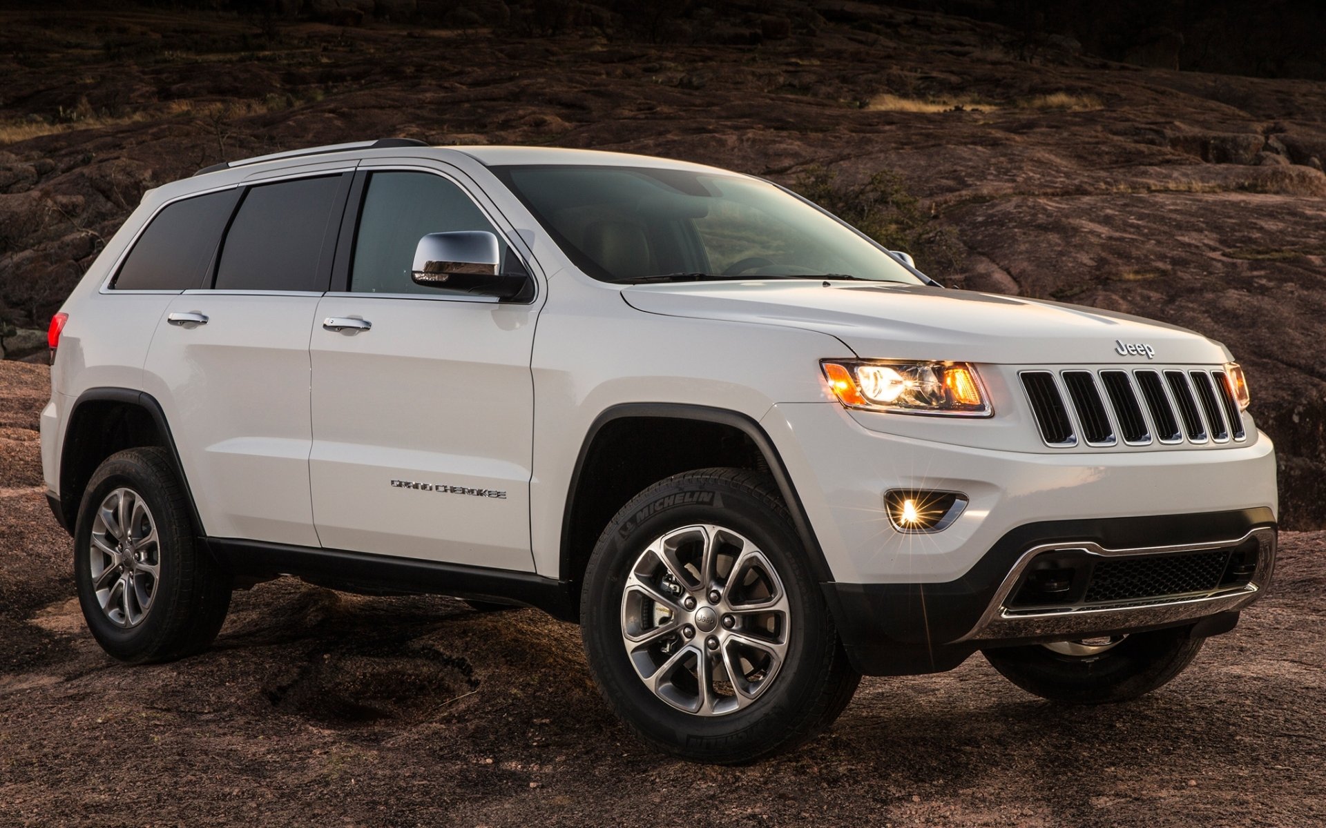 jeep grand cherokee limited grand cherokee white front