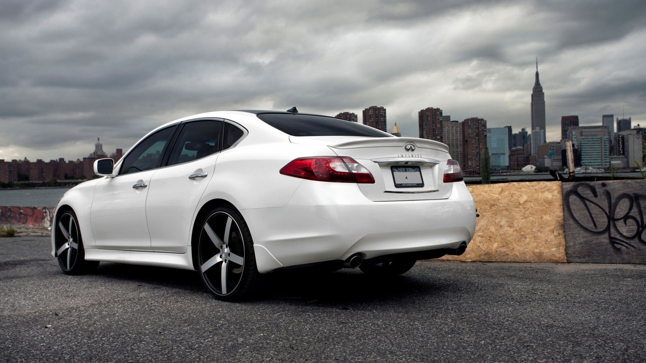 infiniti m37 vossen tuning auto bianco infiniti fdai