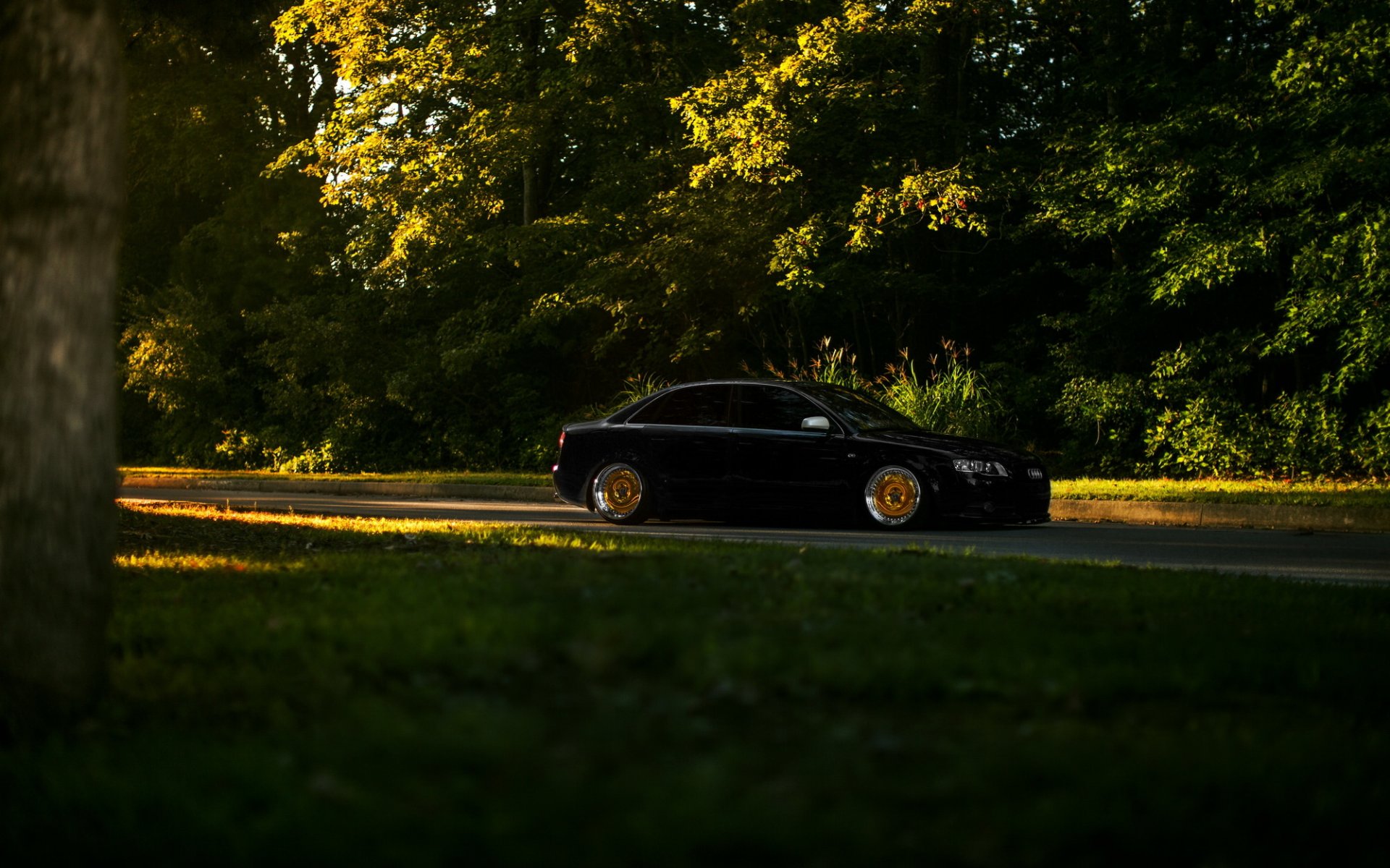 audi a4 coche negro