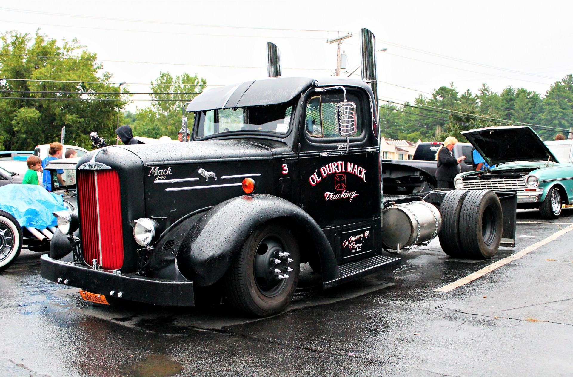 alt klassisch lkw mohn