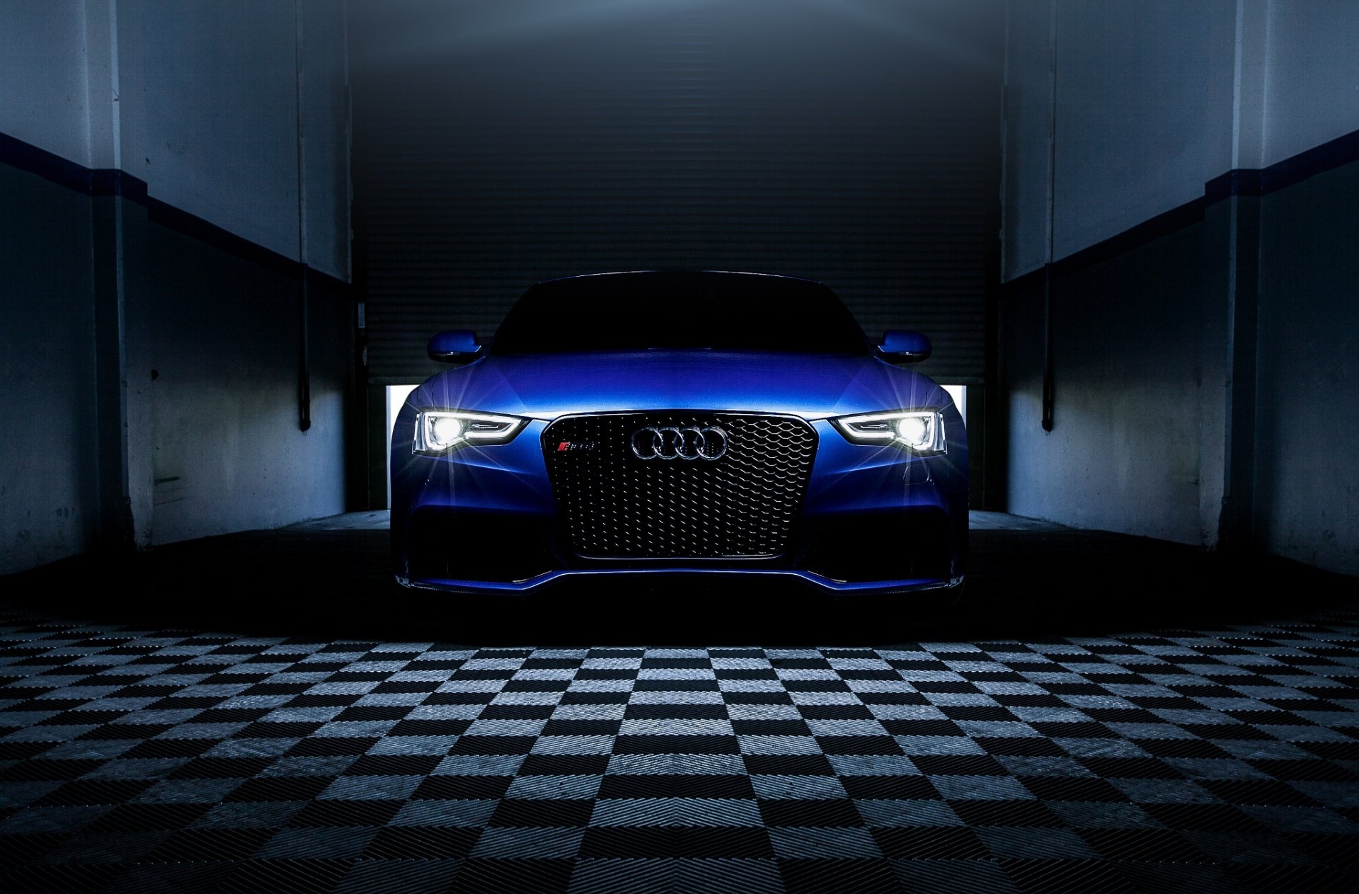 audi rs5 blue ligth luxury motor sport car