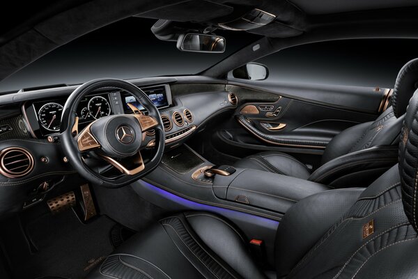 Luxury Mercedes Leather interior