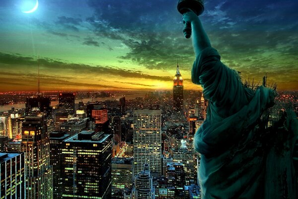 Estatua de nueva York en el fondo de la ciudad de la noche