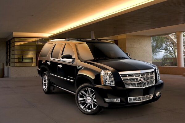 Imagen del Cadillac negro 2013